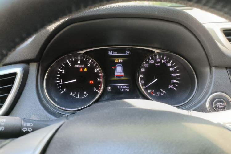 Used Nissan X-Trail 2014 2.0L CVT Comfort Edition 2WD Instrument Cluster