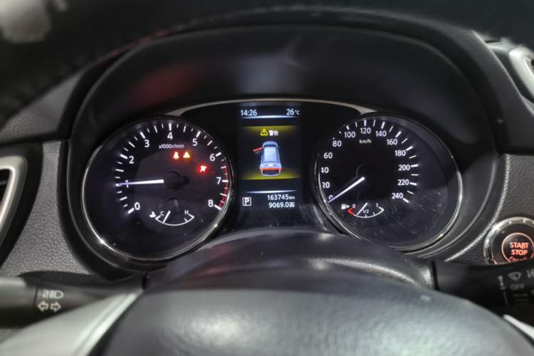 Used Nissan X-Trail 2014 2.0L CVT Comfort Edition 2WD Instrument Cluster