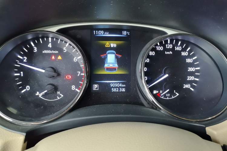 Used Nissan X-Trail 2014 2.0L CVT Comfort Edition 2WD Instrument Cluster