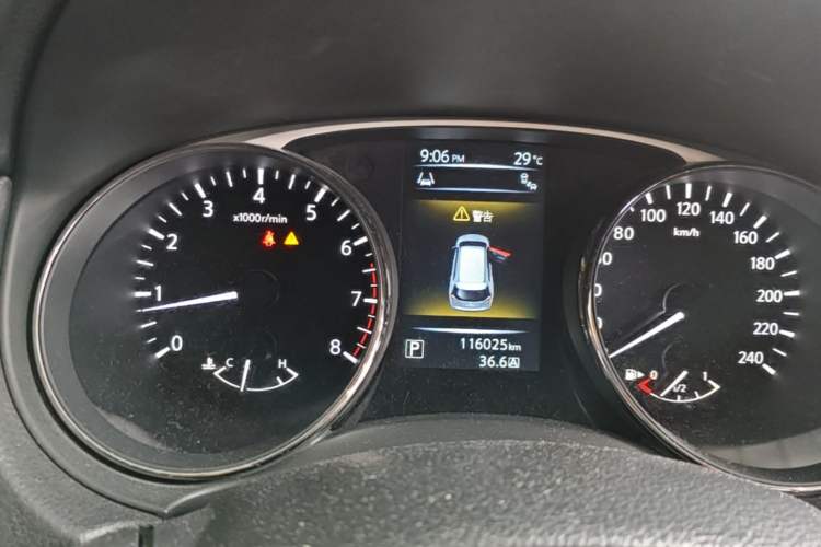 Used Nissan X-Trail 2014 2.5L CVT Luxury Edition 4WD Instrument Cluster