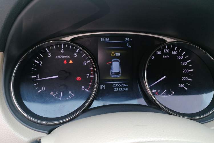 Used Nissan X-Trail 2014 2.5L CVT Luxury Edition 4WD Instrument Cluster