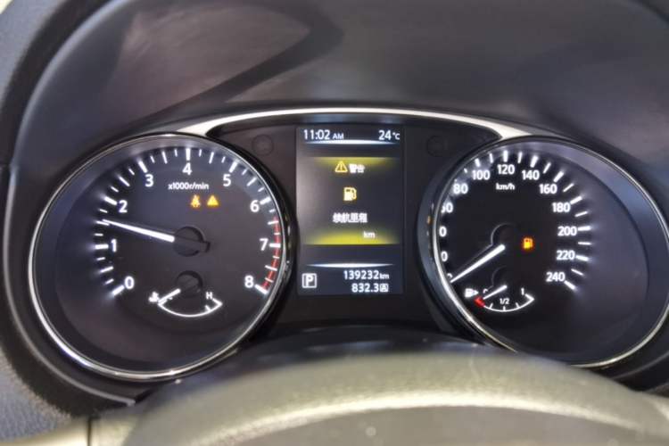 Used Nissan X-Trail 2014 2.0L CVT Comfort Edition 2WD Instrument Cluster
