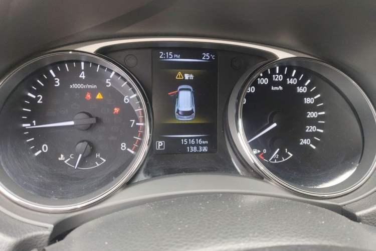 Used Nissan X-Trail 2014 2.0L CVT Comfort Edition 2WD Instrument Cluster