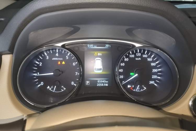 Used Nissan X-Trail 2014 2.0L CVT Comfort Edition 2WD Instrument Cluster