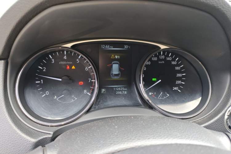 Used Nissan X-Trail 2014 2.0L CVT Smart Edition 2WD Instrument Cluster