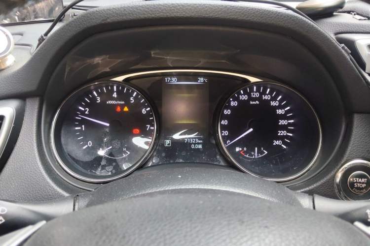 Used Nissan X-Trail 2014 2.0L CVT Comfort Edition 2WD Instrument Cluster