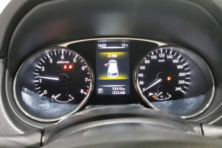 Used Nissan X-Trail 2014 2.0L CVT Smart Edition 2WD Instrument Cluster