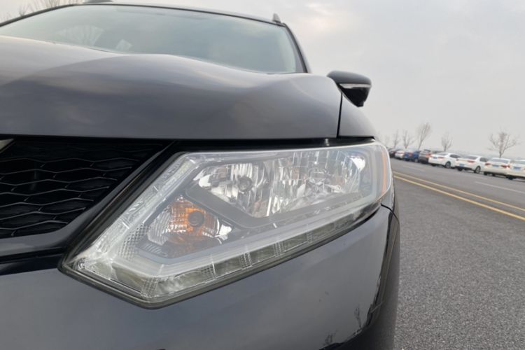 Used Nissan X-Trail 2014 2.0L CVT Comfort Edition 2WD Left Front Headlight