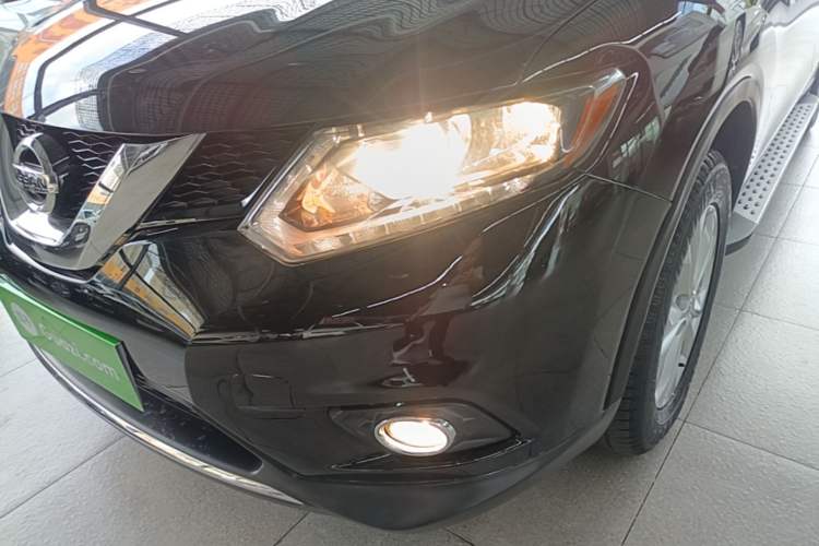 Used Nissan X-Trail 2014 2.0L CVT Comfort Edition 2WD Left Front Headlight