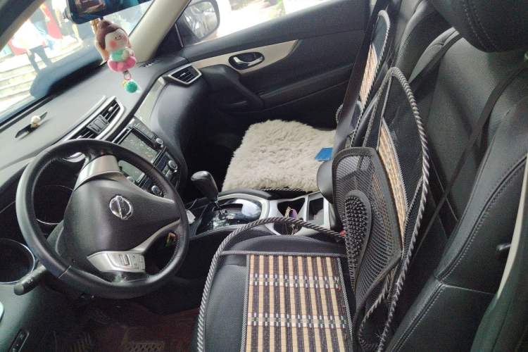 Used Nissan X-Trail 2014 2.0L CVT Comfort Edition 2WD Left Front Seat