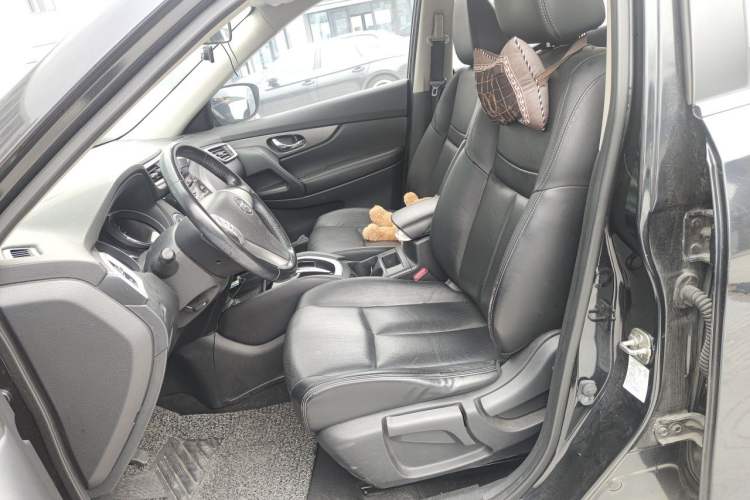 Used Nissan X-Trail 2014 2.0L CVT Comfort Edition 2WD Left Front Seat