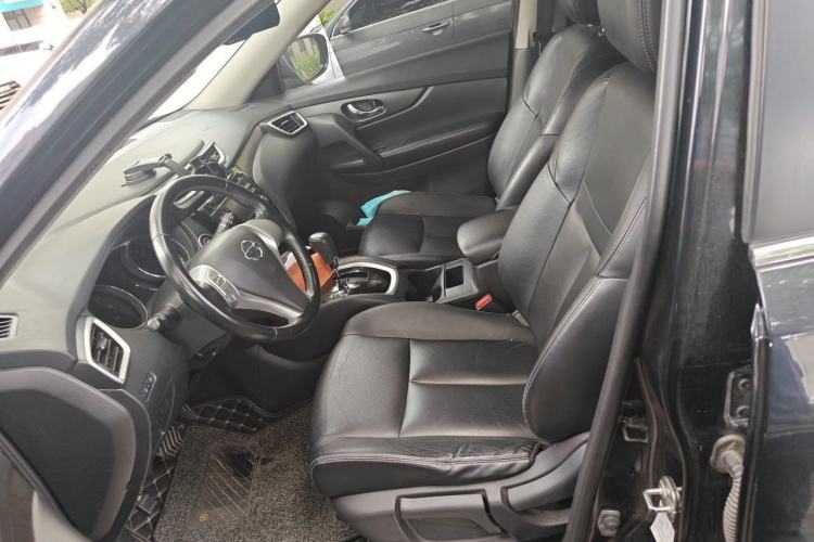 Used Nissan X-Trail 2014 2.0L CVT Comfort Edition 2WD Left Front Seat