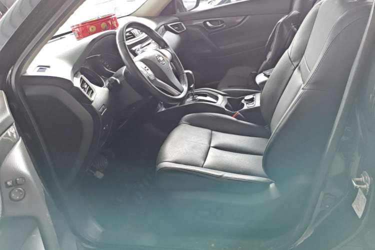 Used Nissan X-Trail 2014 2.5L CVT Luxury Edition 4WD Left Front Seat