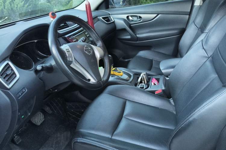 Used Nissan X-Trail 2014 2.0L CVT Comfort Edition 2WD Left Front Seat