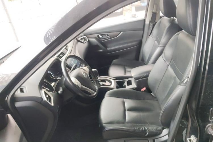 Used Nissan X-Trail 2014 2.0L CVT Comfort Edition 2WD Left Front Seat