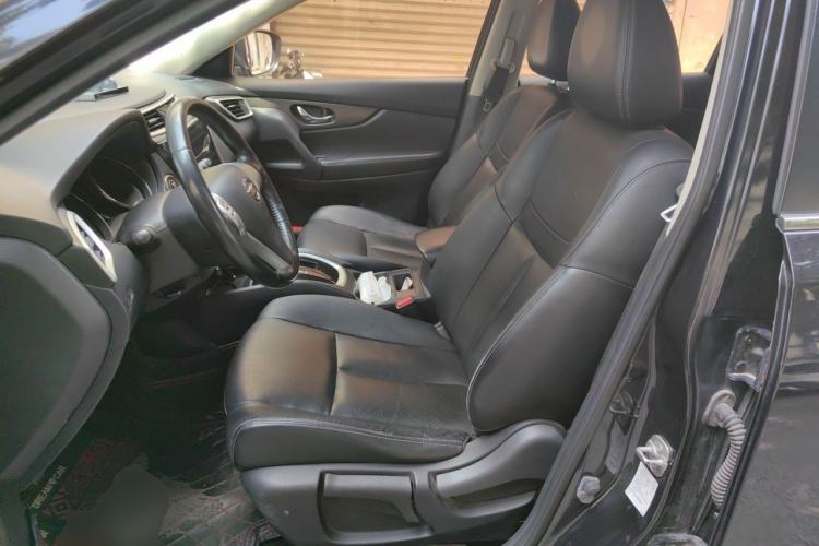 Used Nissan X-Trail 2014 2.0L CVT Comfort Edition 2WD Left Front Seat