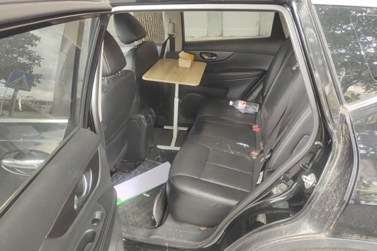 Used Nissan X-Trail 2014 2.0L CVT Comfort Edition 2WD Left Rear Seat