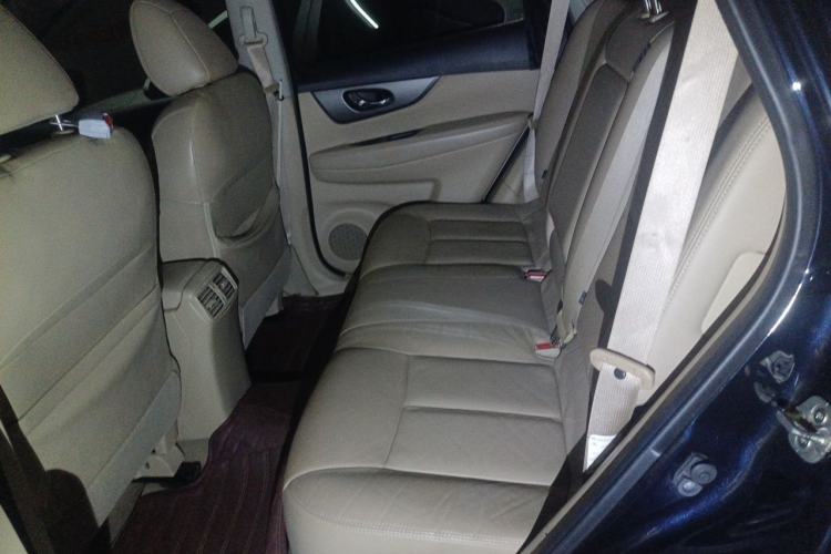 Used Nissan X-Trail 2014 2.0L CVT Comfort Edition 2WD Left Rear Seat