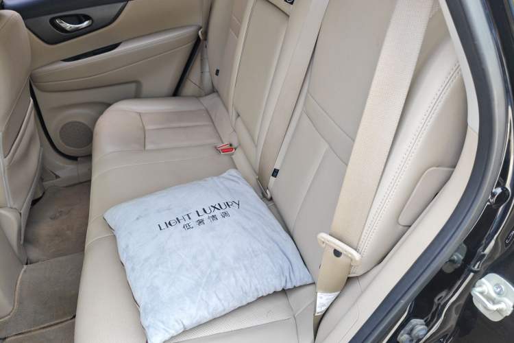 Used Nissan X-Trail 2014 2.0L CVT Comfort Edition 2WD
