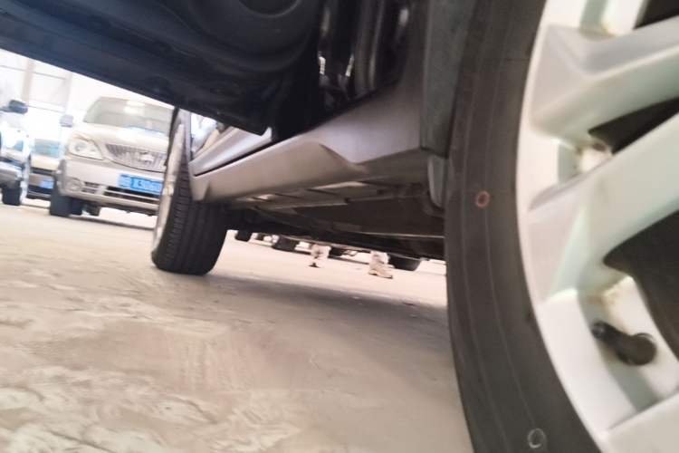 Used Nissan X-Trail 2014 2.0L CVT Comfort Edition 2WD Left Side Sill