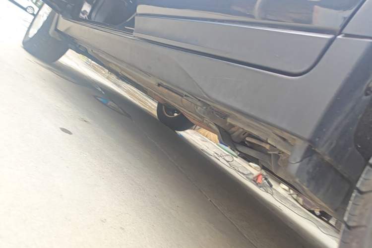 Used Nissan X-Trail 2014 2.0L CVT Comfort Edition 2WD Left Side Sill