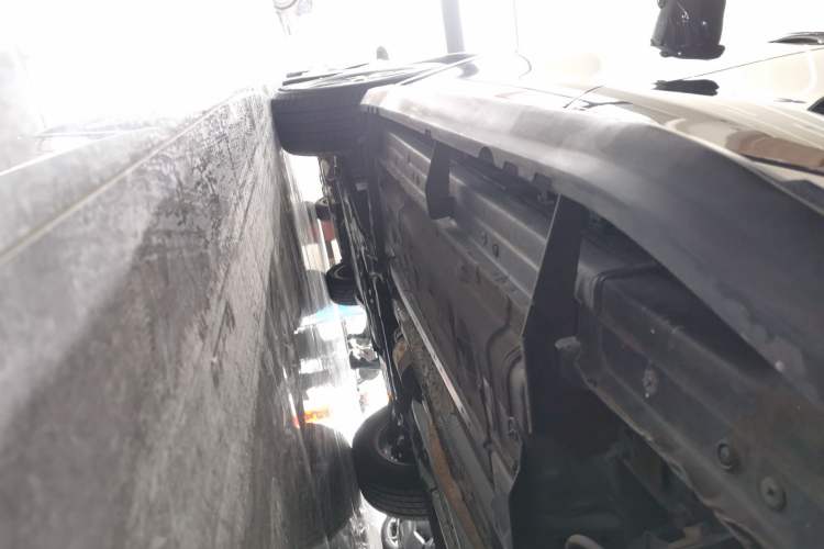 Used Nissan X-Trail 2014 2.0L CVT Smart Edition 2WD Left Side Sill