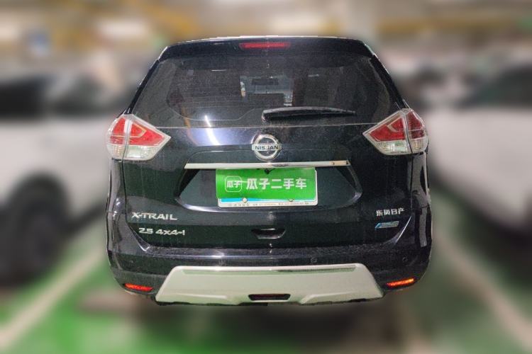 Used Nissan X-Trail 2014 2.5L CVT Luxury Edition 4WD Rear