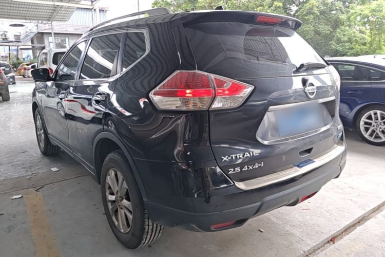 Used Nissan X-Trail 2014 2.5L CVT Luxury Edition 4WD Rear Left 45 Deg
