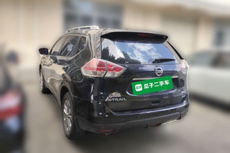 Used Nissan X-Trail 2014 2.5L CVT Leading Edition 4WD Rear Left 45 Deg