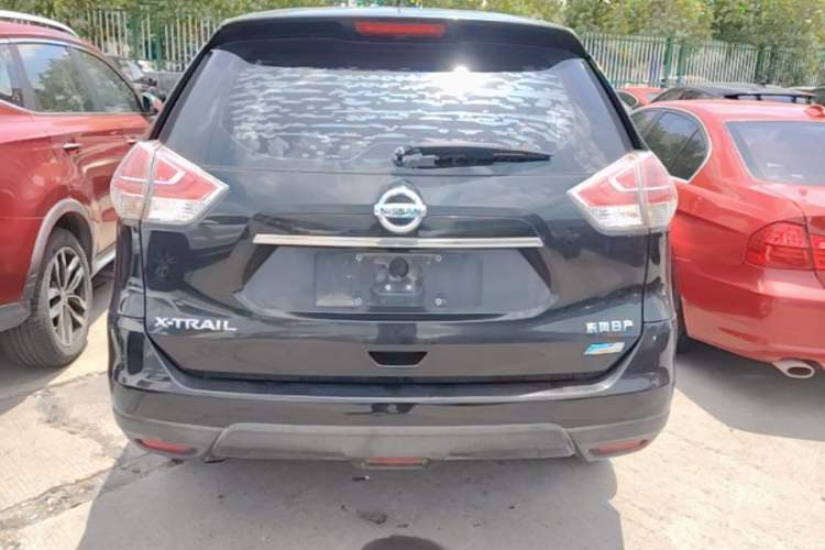 Used Nissan X-Trail 2014 2.0L CVT Comfort Edition 2WD Rear
