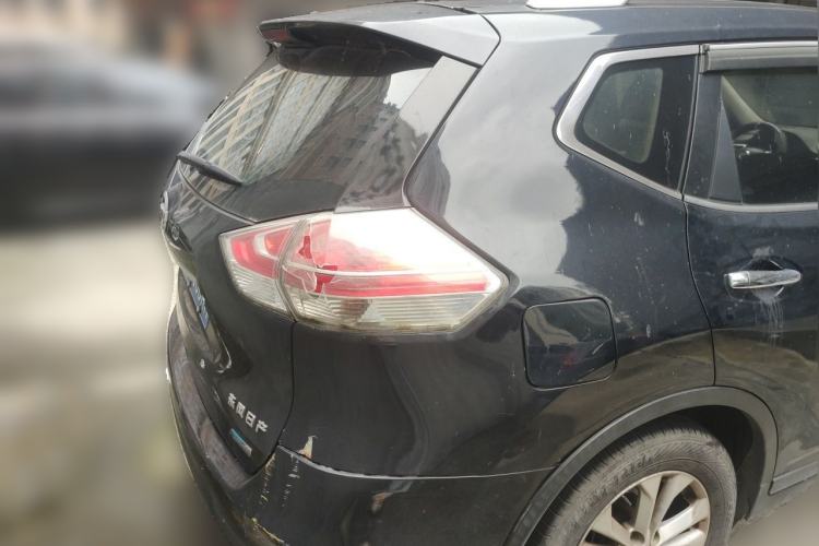 Used Nissan X-Trail 2014 2.5L CVT Luxury Edition 4WD Rear Right 45 Deg