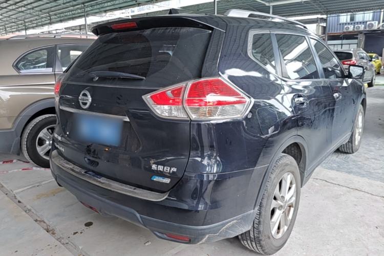 Used Nissan X-Trail 2014 2.5L CVT Luxury Edition 4WD Rear Right 45 Deg