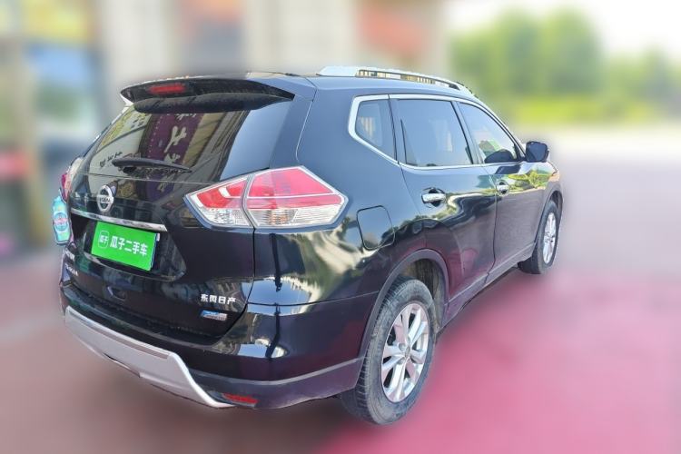 Used Nissan X-Trail 2014 2.5L CVT Luxury Edition 4WD Rear Right 45 Deg