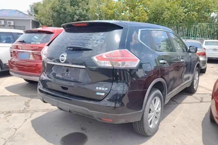 Used Nissan X-Trail 2014 2.0L CVT Comfort Edition 2WD Rear Right 45 Deg