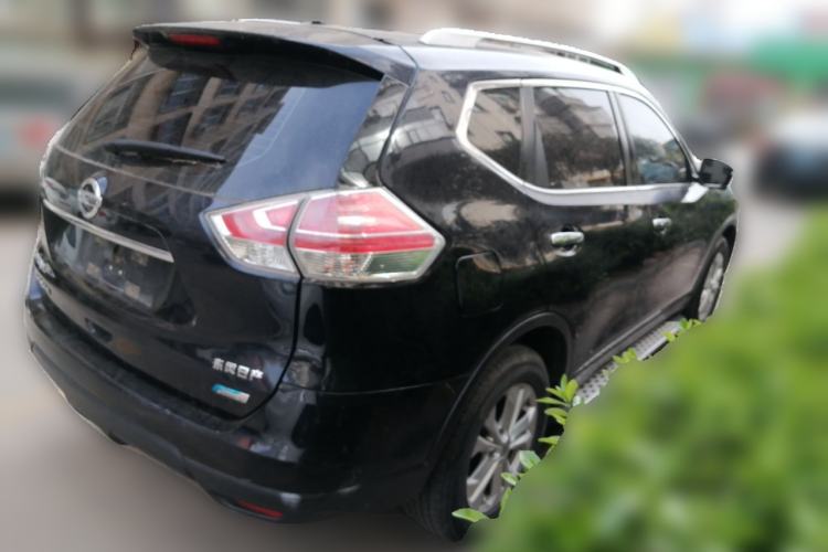 Used Nissan X-Trail 2014 2.5L CVT Luxury Edition 4WD Rear Right 45 Deg