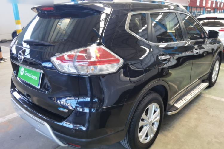 Used Nissan X-Trail 2014 2.0L CVT Comfort Edition 2WD Rear Right 45 Deg