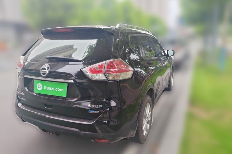 Used Nissan X-Trail 2014 2.5L CVT Luxury Edition 4WD Rear Right 45 Deg