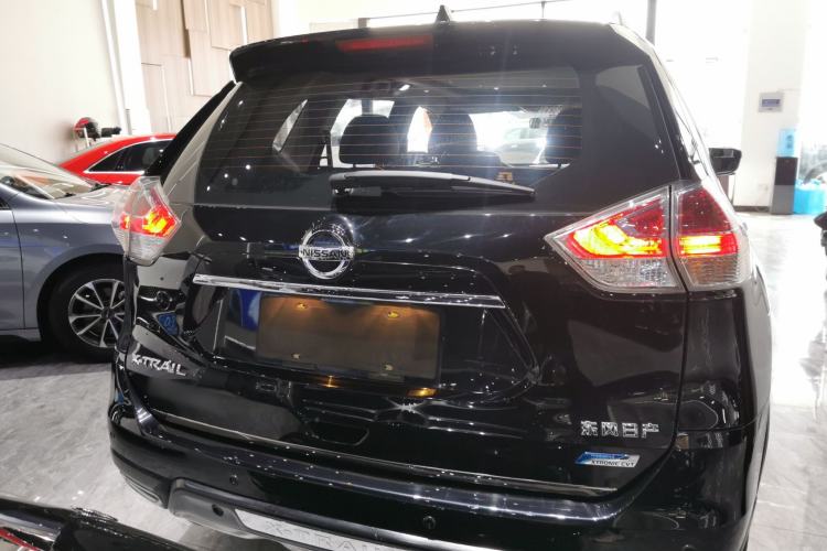 Used Nissan X-Trail 2014 2.0L CVT Smart Edition 2WD Rear