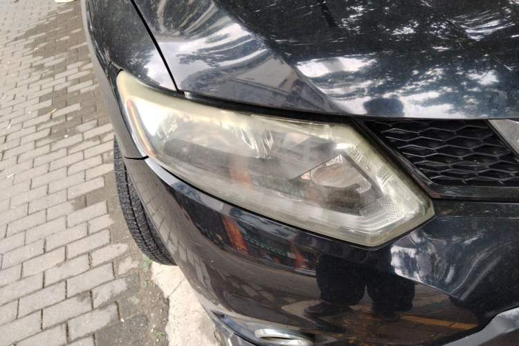 Used Nissan X-Trail 2014 2.0L CVT Comfort Edition 2WD Right Front Headlight