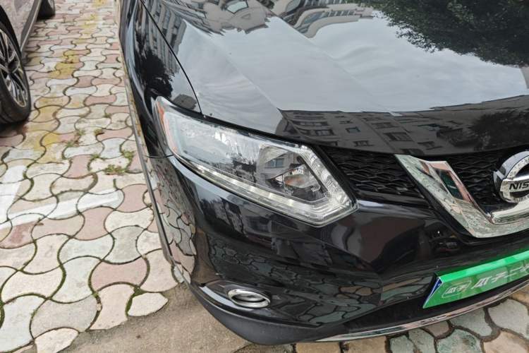 Used Nissan X-Trail 2014 2.0L CVT Comfort Edition 2WD Right Front Headlight