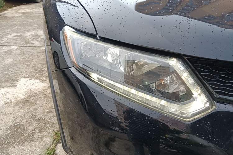 Used Nissan X-Trail 2014 2.0L CVT Comfort Edition 2WD Right Front Headlight