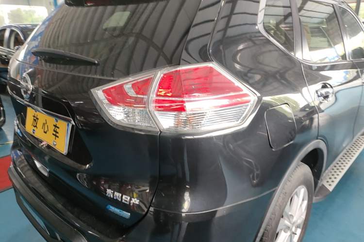 Used Nissan X-Trail 2014 2.0L CVT Smart Edition 2WD Right Rear Taillight