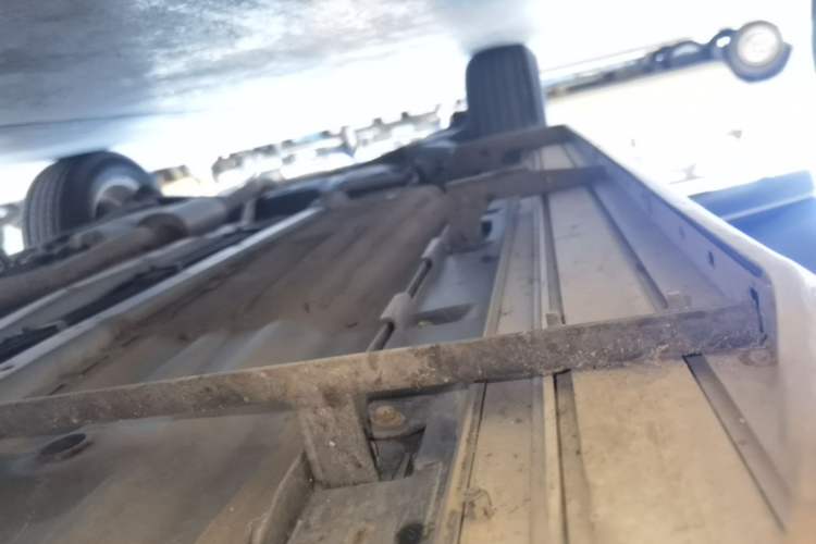 Used Nissan X-Trail 2014 2.0L CVT Comfort Edition 2WD Right Side Sill