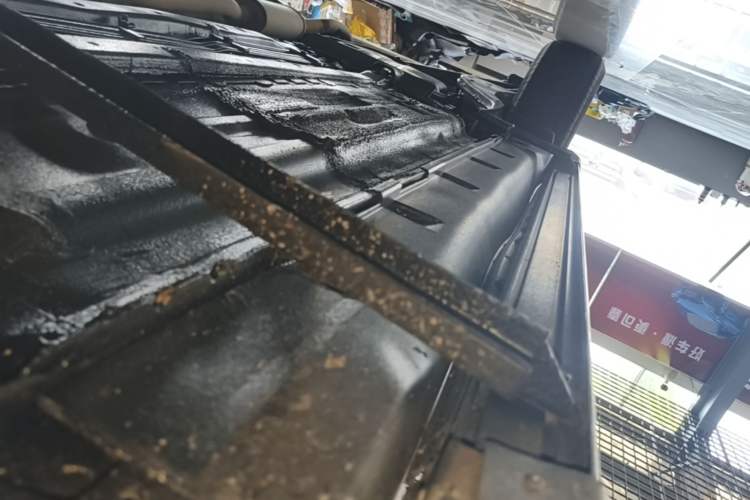Used Nissan X-Trail 2014 2.0L CVT Comfort Edition 2WD Right Side Sill