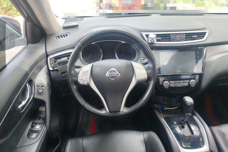 Used Nissan X-Trail 2014 2.0L CVT Comfort Edition 2WD Steering Wheel