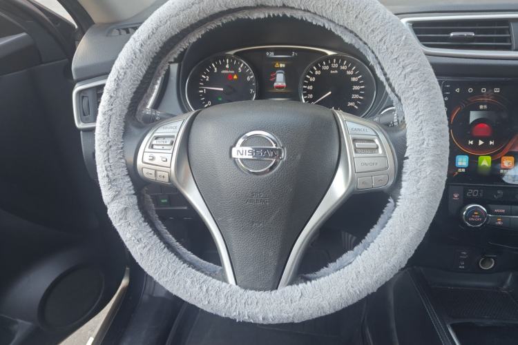 Used Nissan X-Trail 2014 2.0L CVT Smart Edition 2WD Steering Wheel