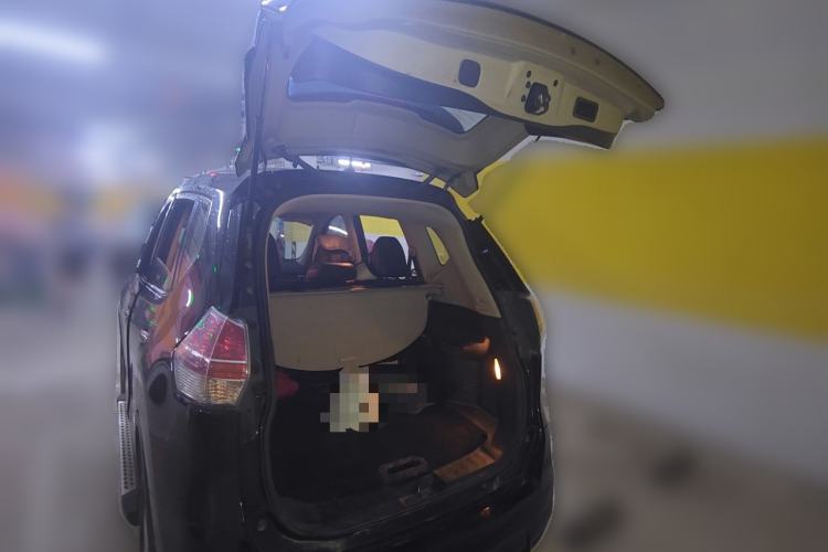 Used Nissan X-Trail 2014 2.0L CVT Comfort Edition 2WD Trunk