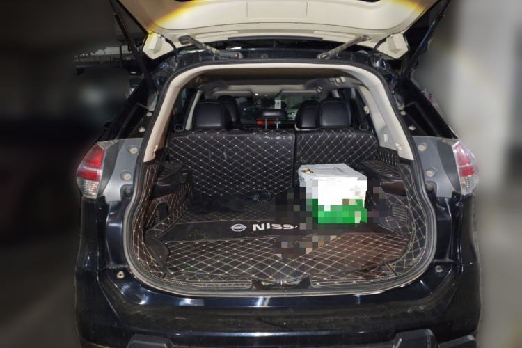 Used Nissan X-Trail 2014 2.0L CVT Comfort Edition 2WD Trunk