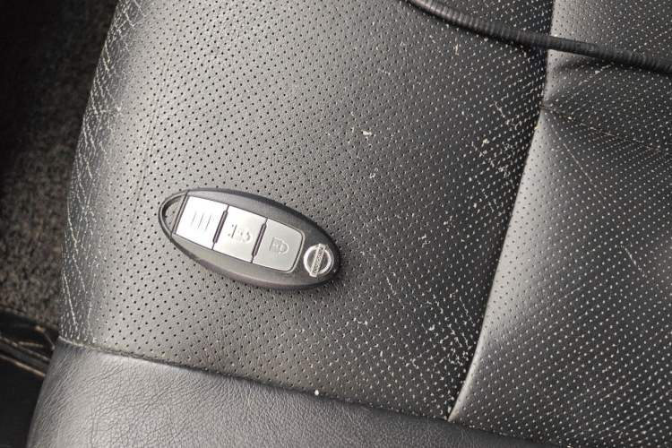 Used Nissan X-Trail 2014 2.0L CVT Comfort Edition 2WD Vehicle Key
