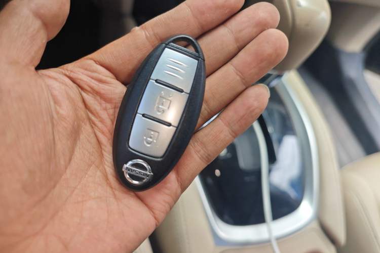 Used Nissan X-Trail 2014 2.0L CVT Comfort Edition 2WD Vehicle Key